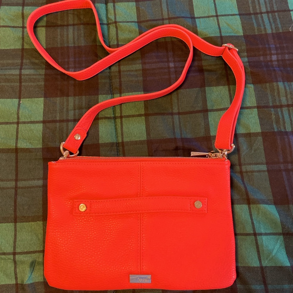Thirty one Coral Kisses crossover bag.